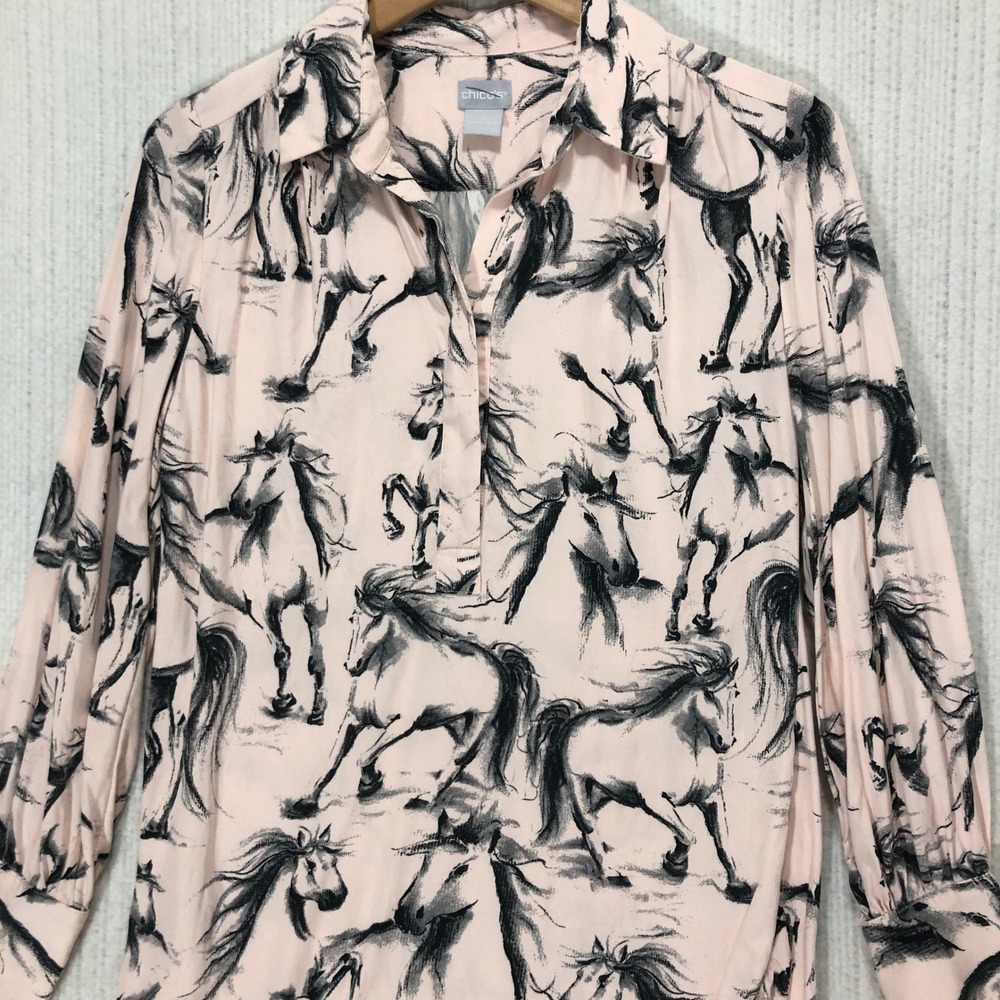 Chico's Women's‎ Pink Horse Print Long Sleeve Button Down Blouse Chicos Size 0